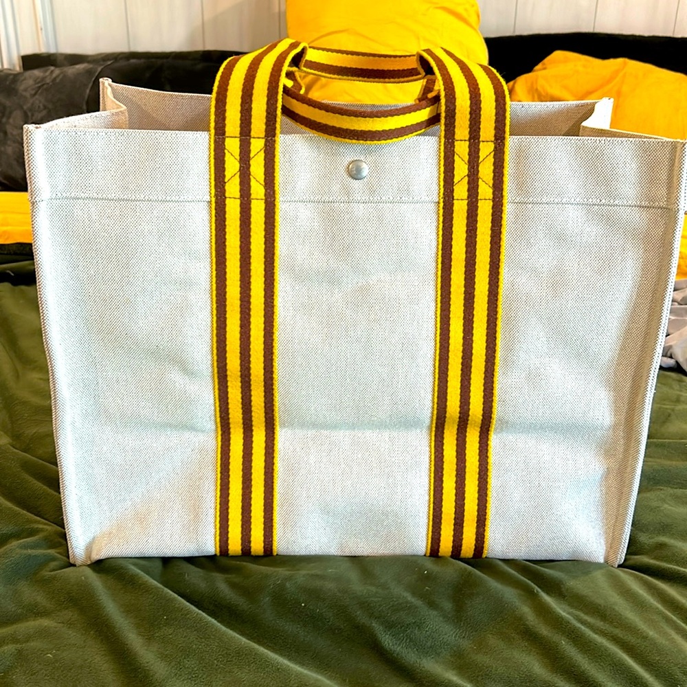 HERMES Bora GM Tote Bag Large Toile H Canvas Yellow beige, and burgundy EUC 💛🤎